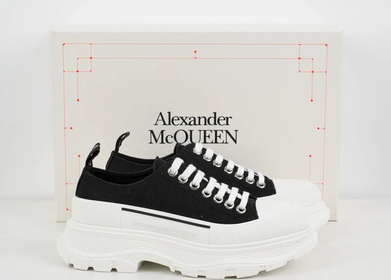 Alexander McQueen Tread Slick