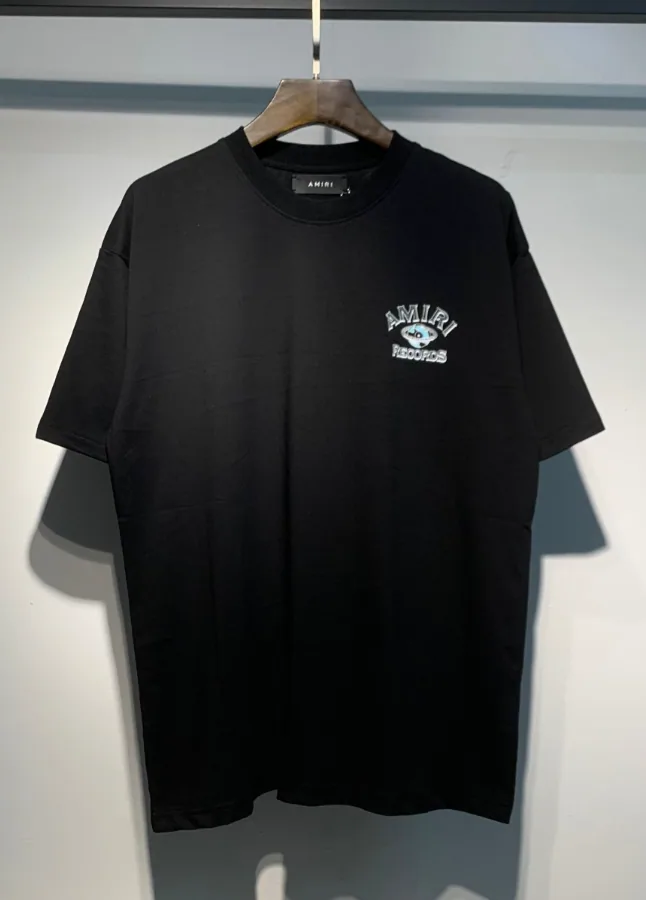 Playera Amiri