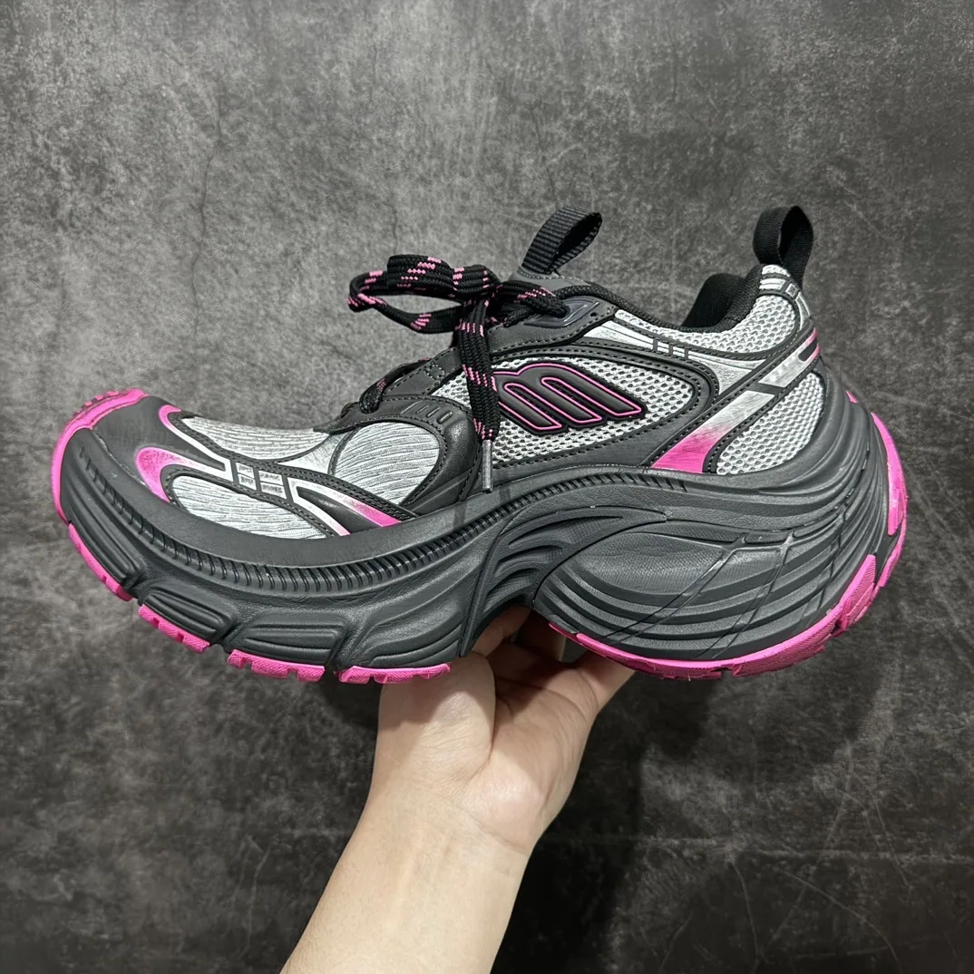 Balenciaga 12XL 3