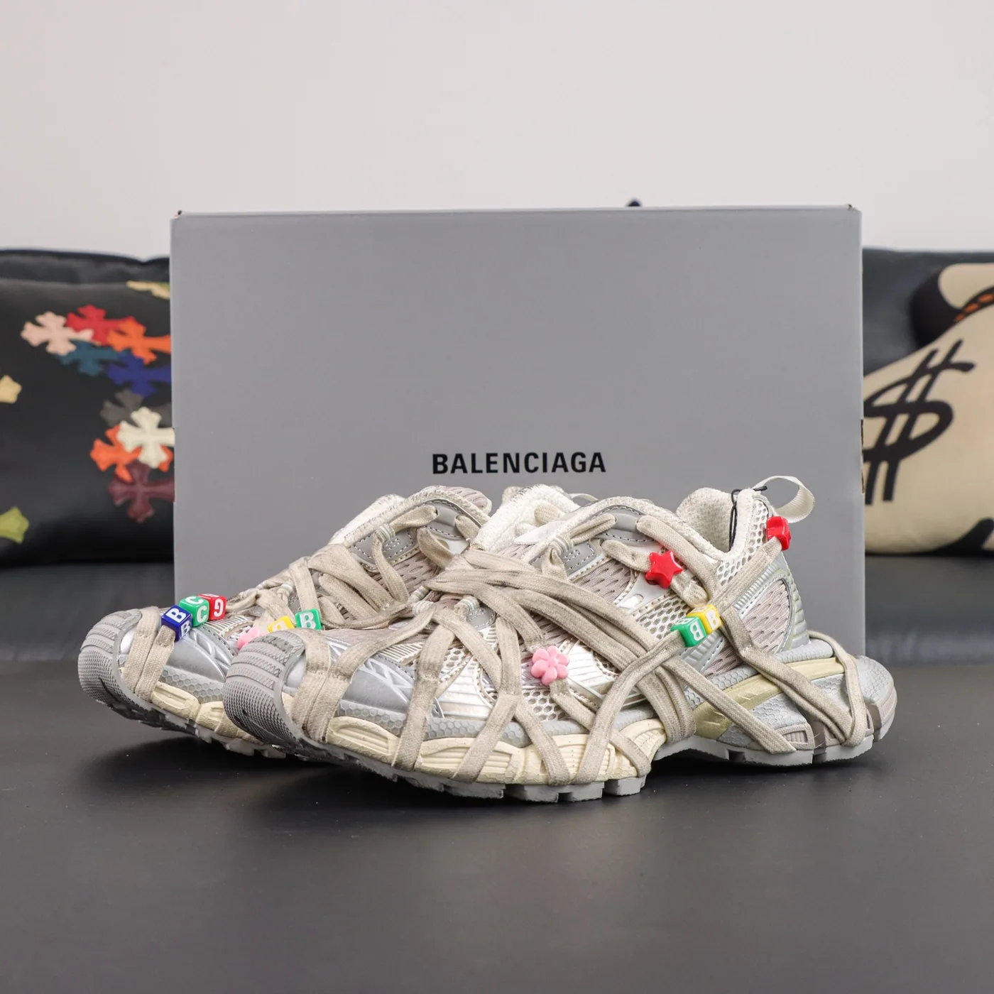 Balenciaga 3XL