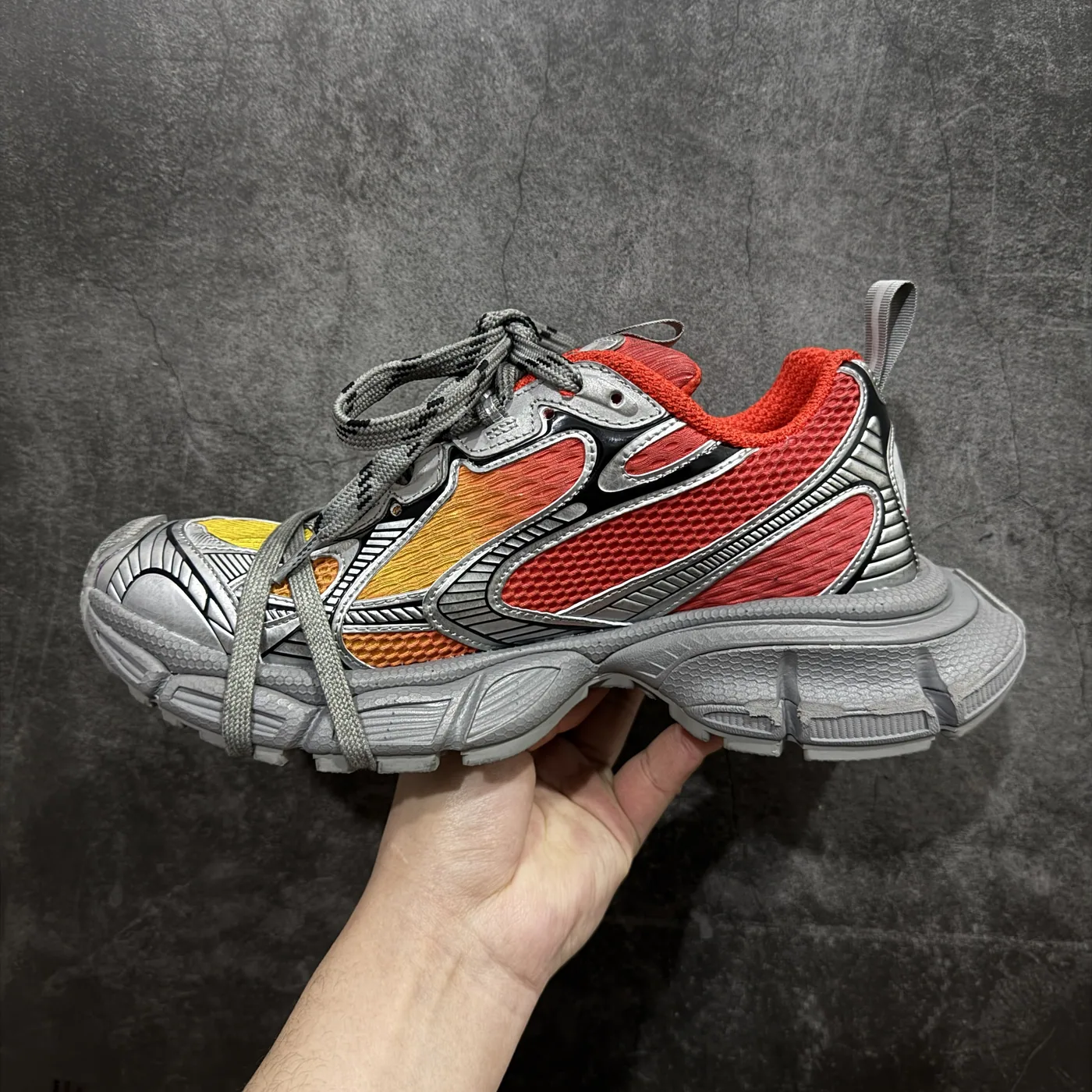 Balenciaga 3XL 32