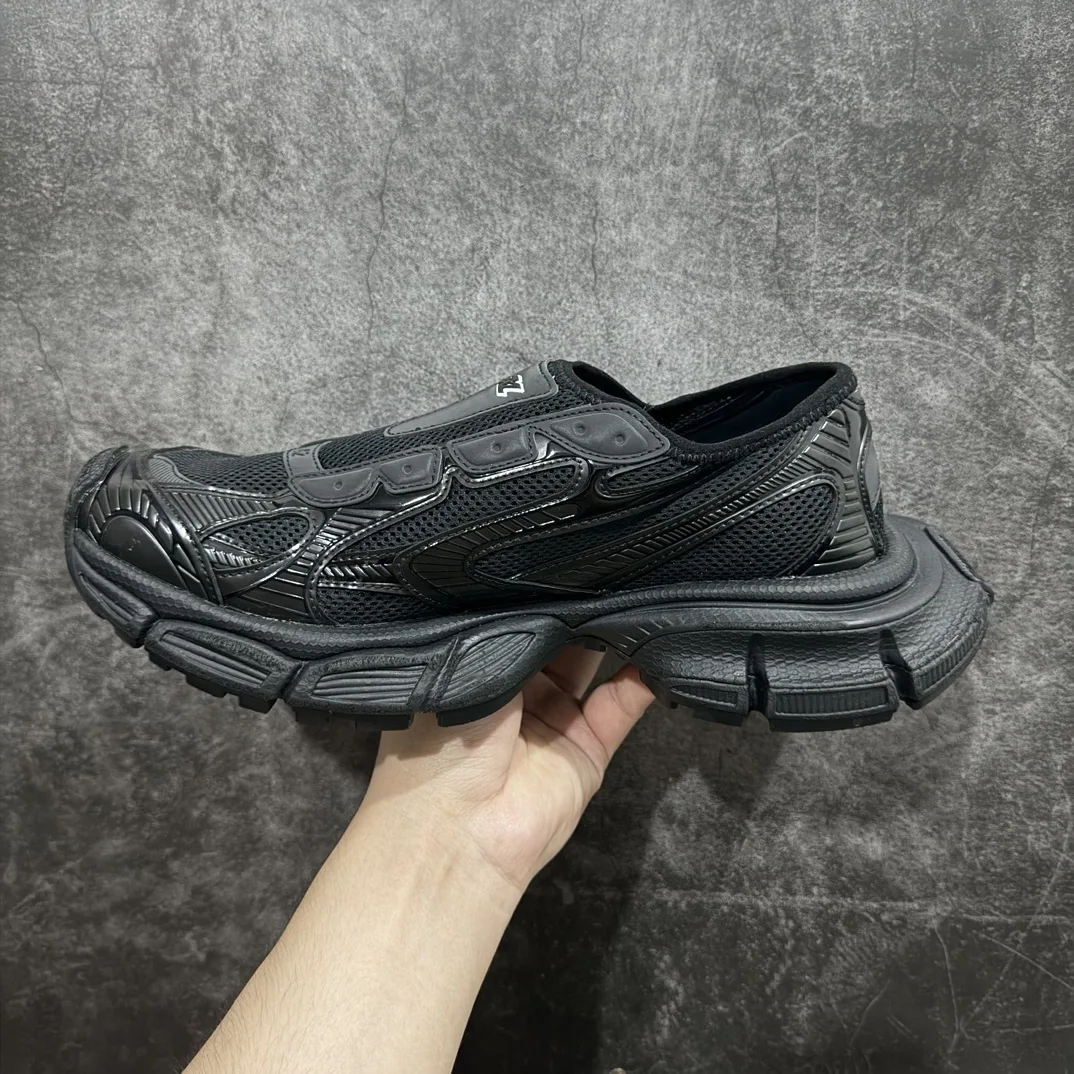 Balenciaga 3XL 37