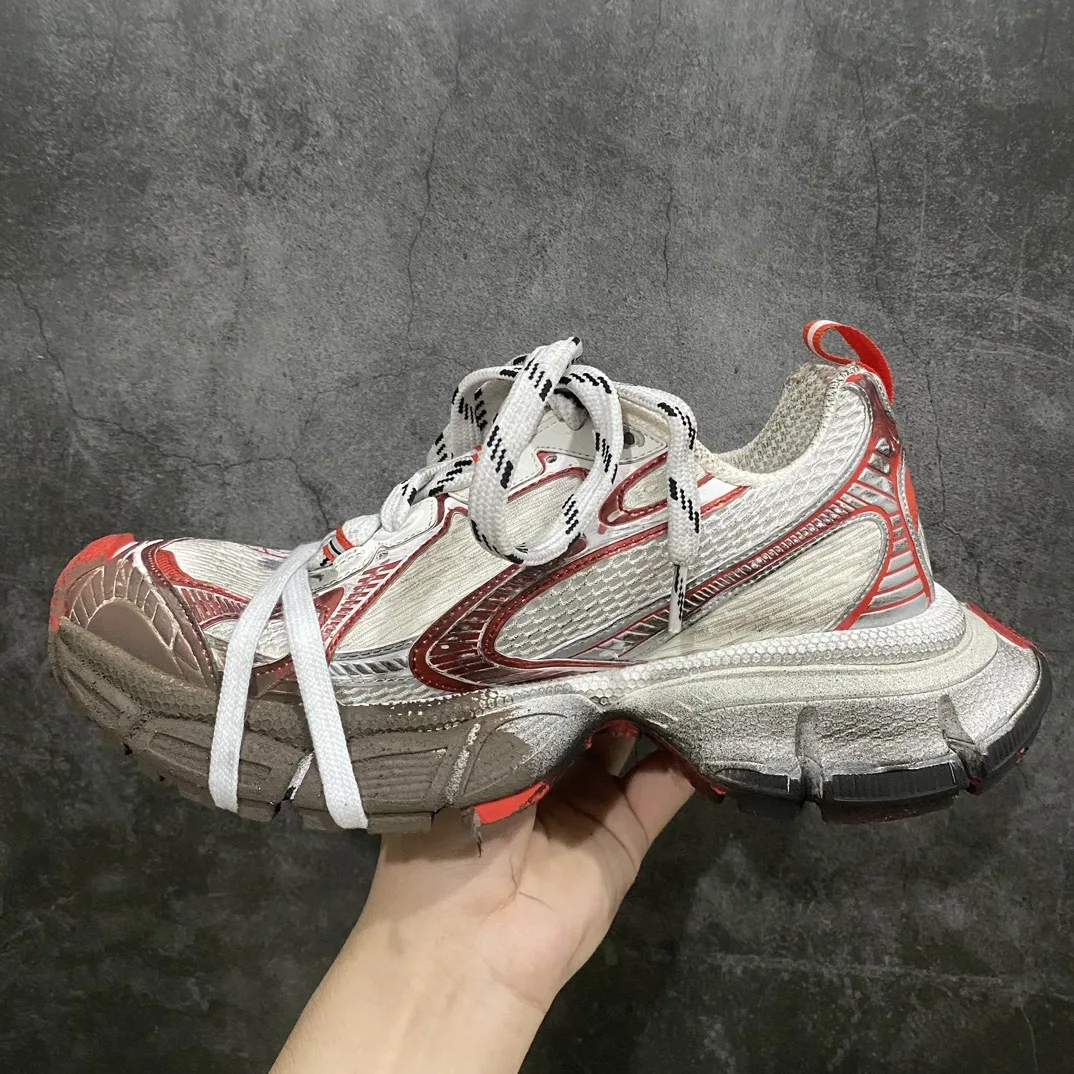 Balenciaga 3XL 64