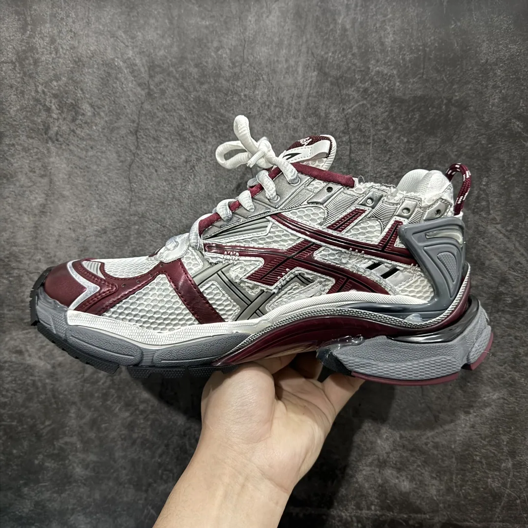 Balenciaga Runner Blanco Vino