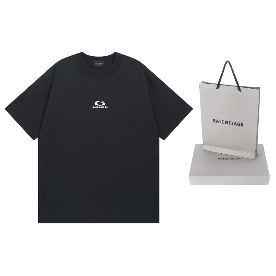 Balenciaga Camisa.