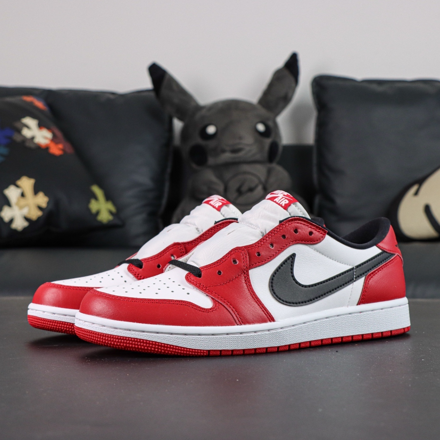 Jordan 1 Chicago Low
