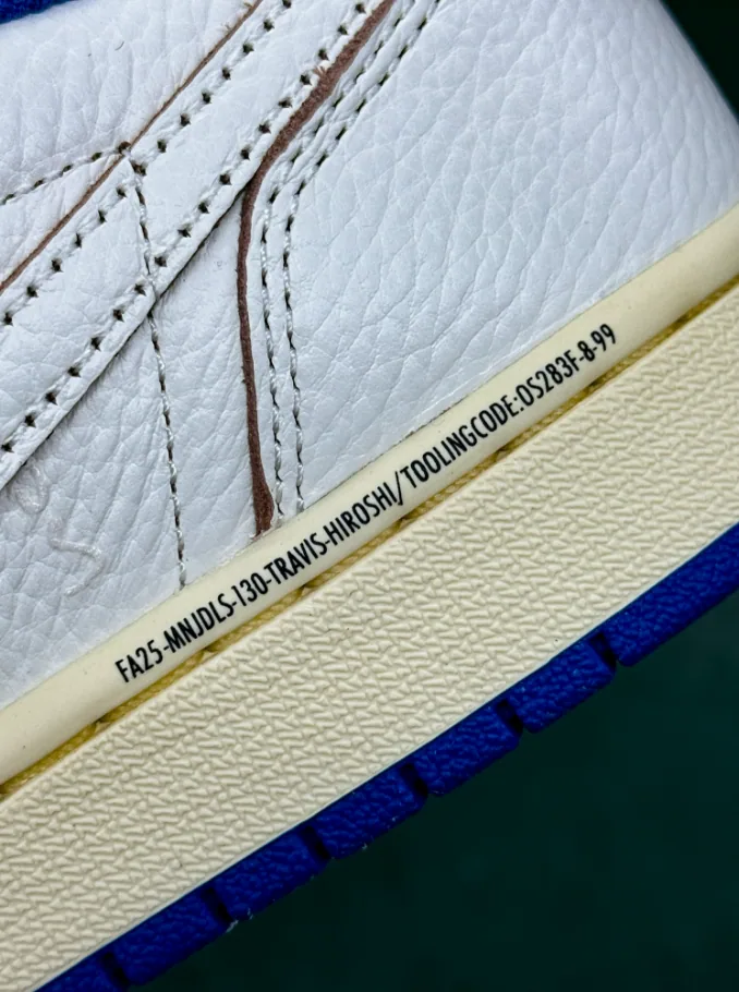 Jordan 1 Travis X Fragment Low