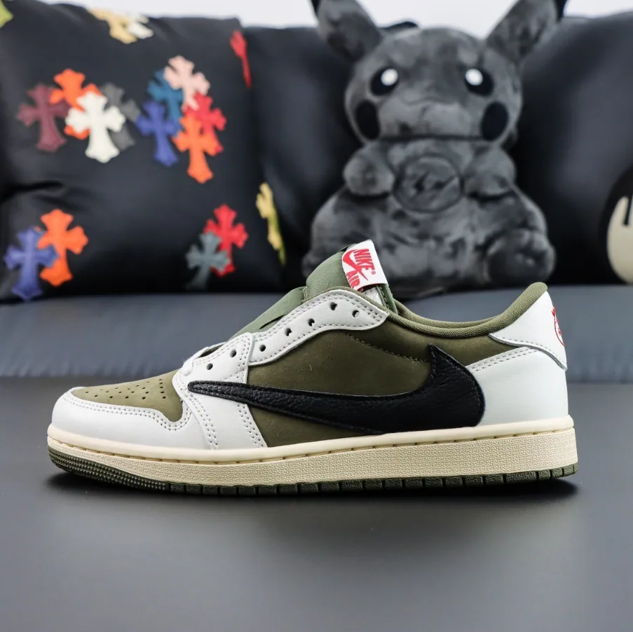 Jordan 1 Travis Scott Medium Olive