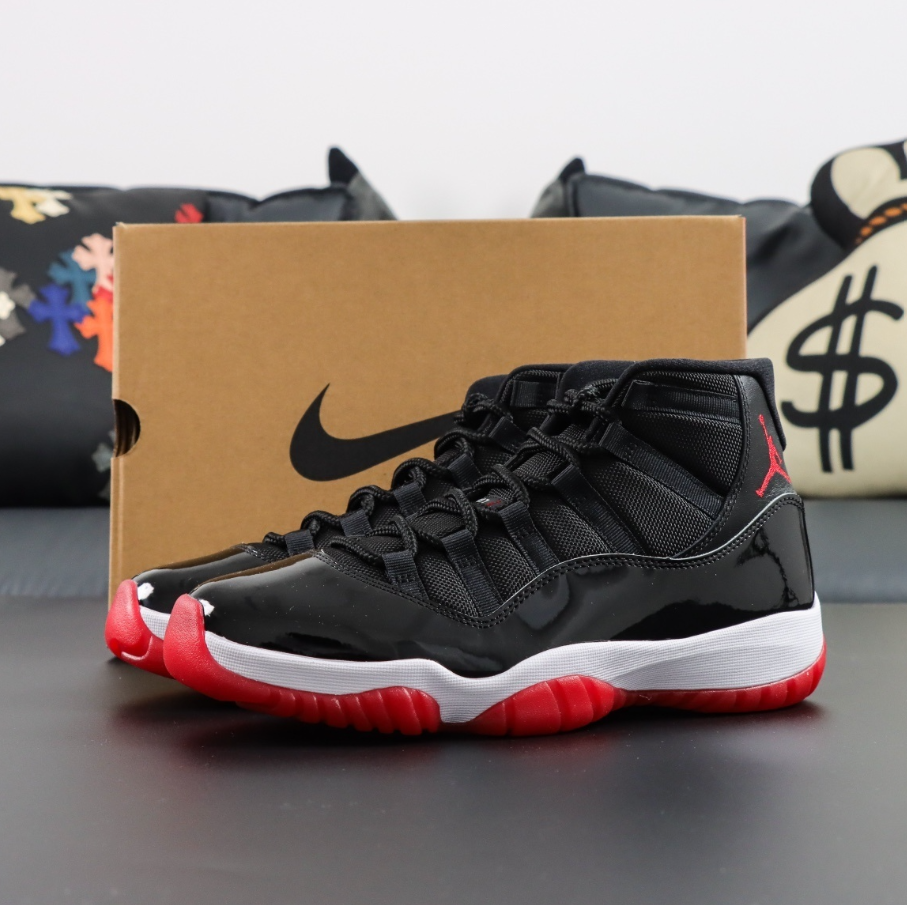 AJ11 Retro Bred.