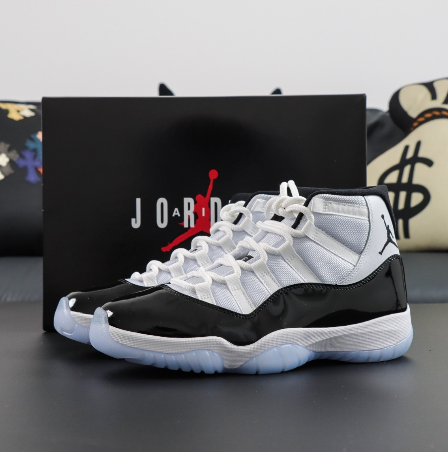 AJ11 Retro Concord.