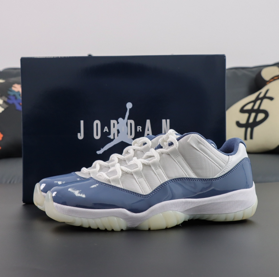 AJ11 Retro Low Diffused Blue.