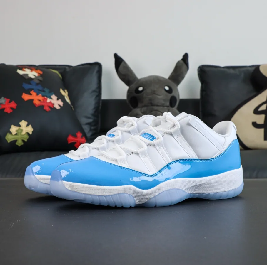 AJ11 Universitary Blue