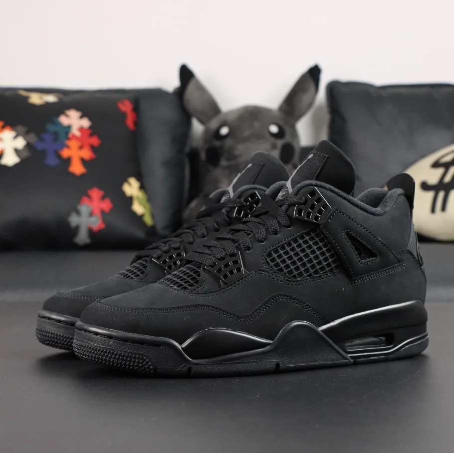 Jordan 4 Black Cat