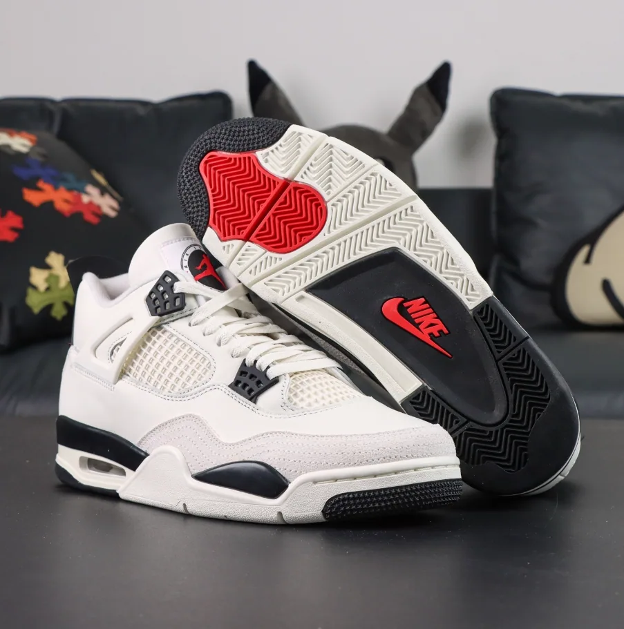 Jordan 4 Military Black