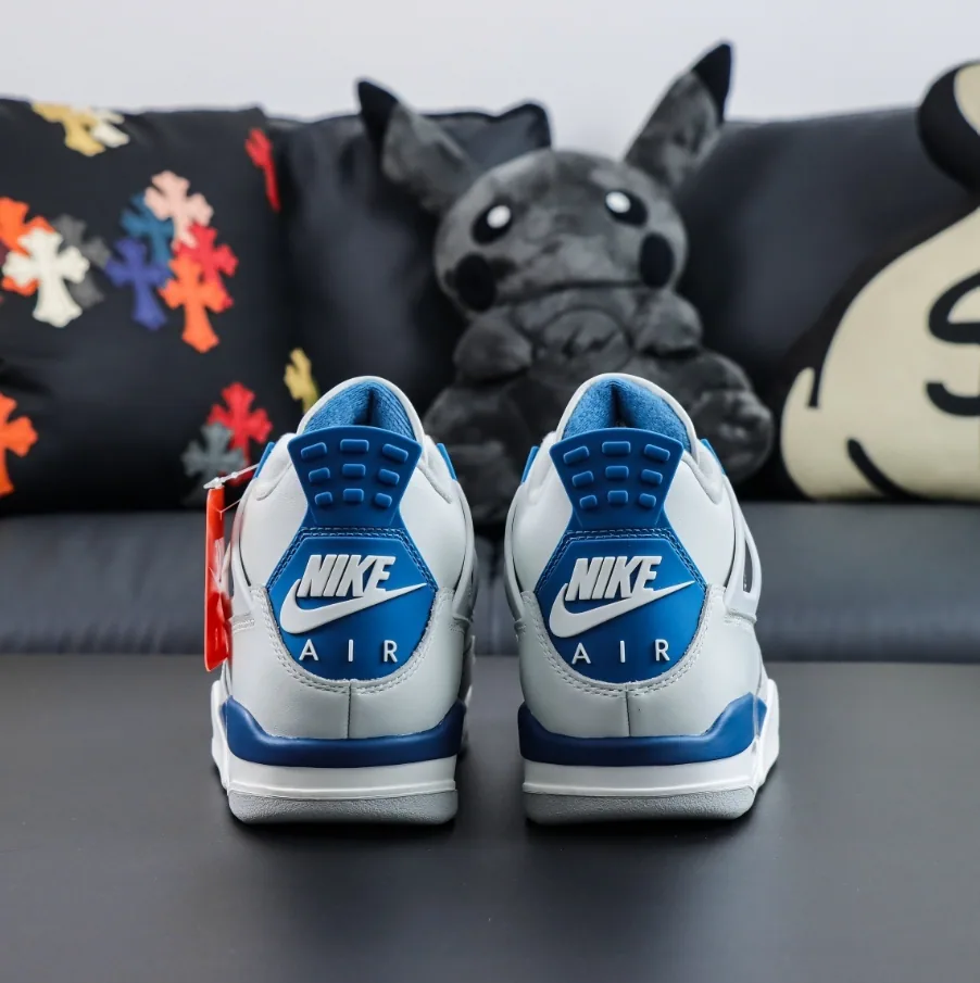 Jordan 4 Military Blue
