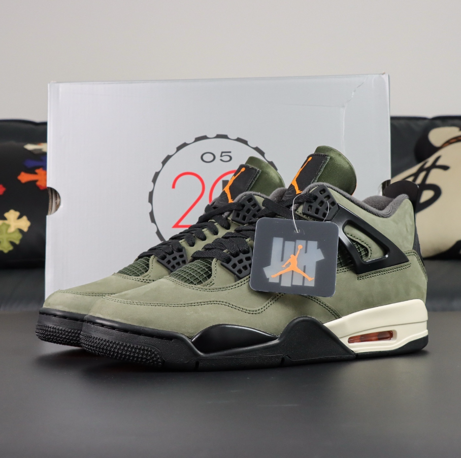Jordan 4 Undefeated.