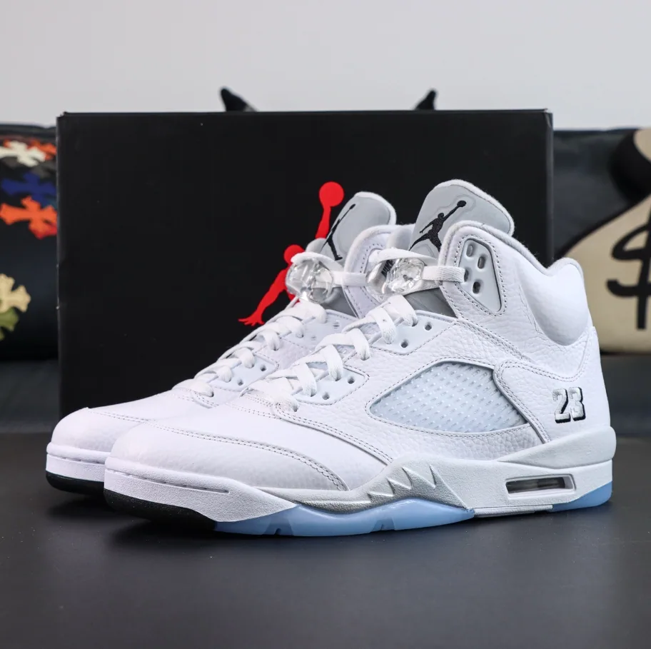 Jordan 5 Metallic White