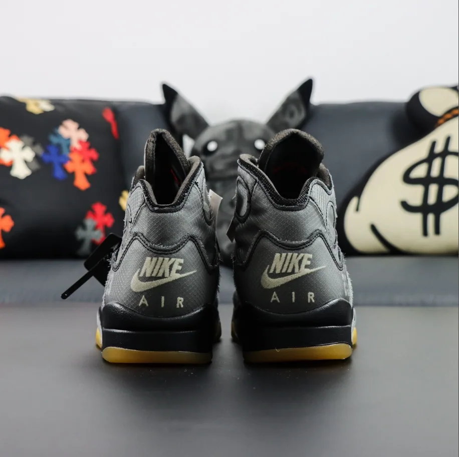 Jordan 5 X Off White