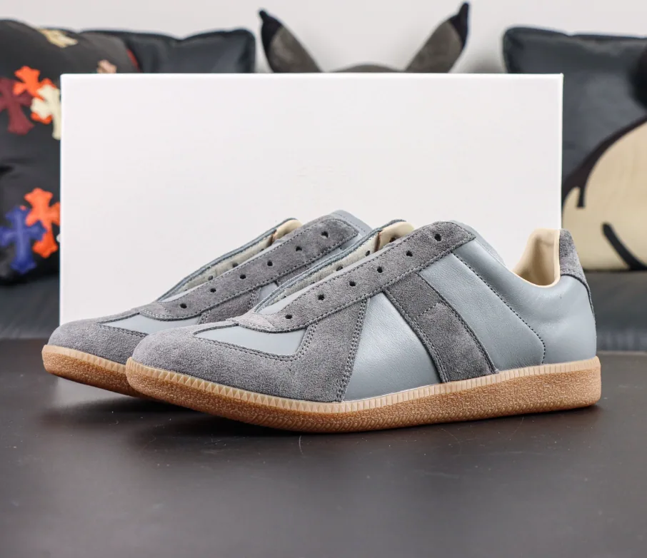 Maison Margiela Replica Gris