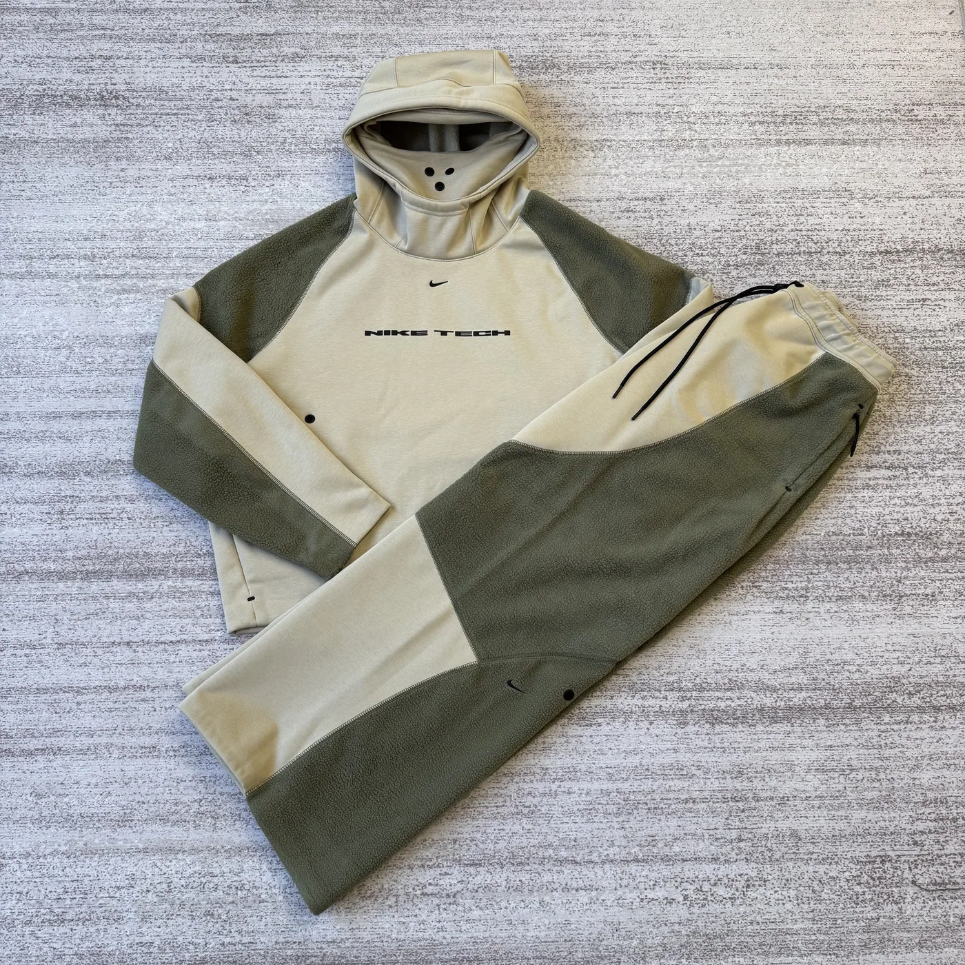 Nike Tech Tracksuit Desert