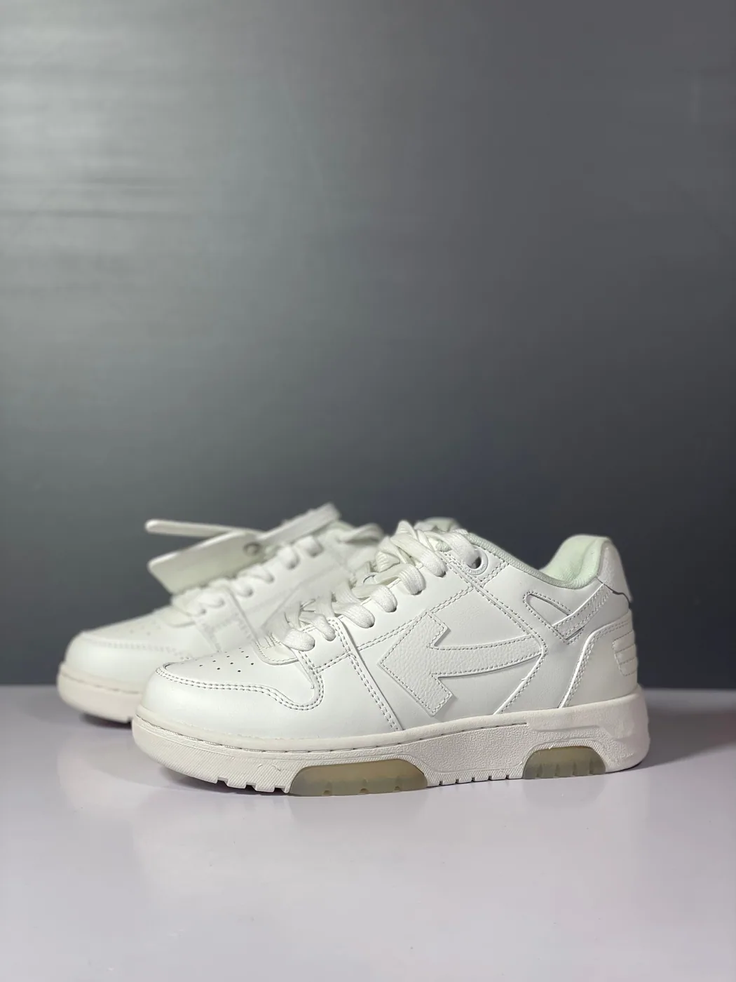 Off White Blanco 2