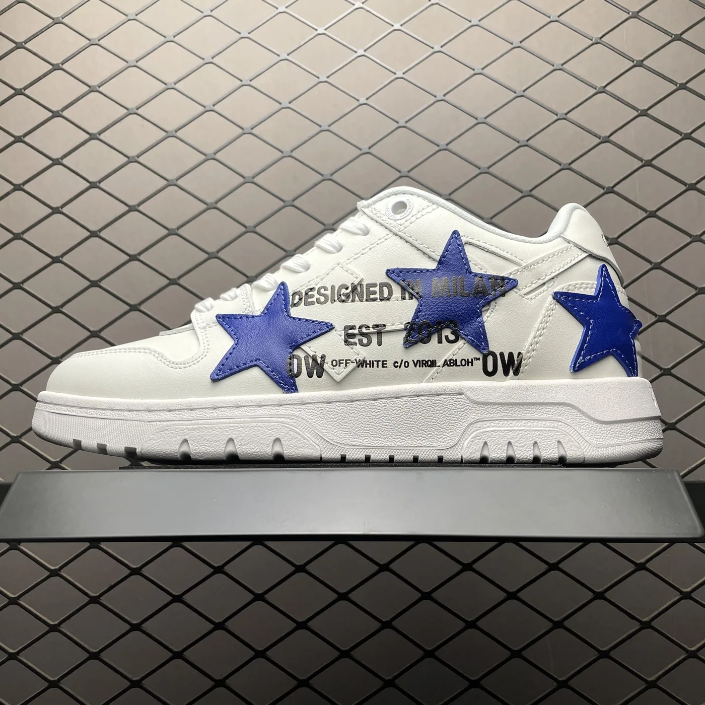 Off White Blanco Azul 2