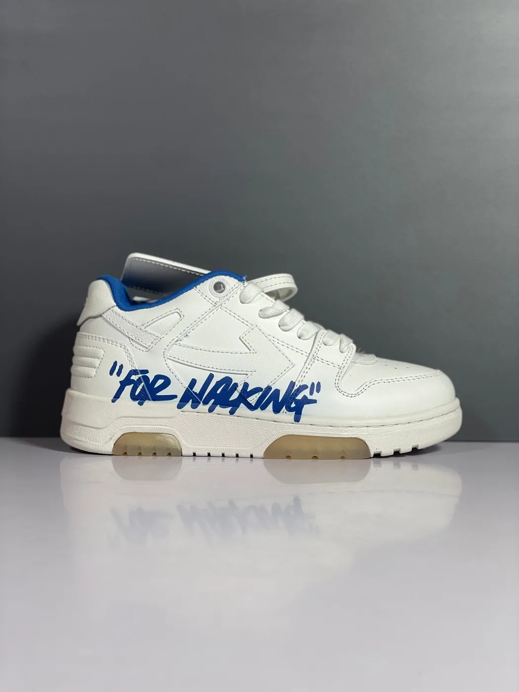 Off White Blanco Hueso Azul