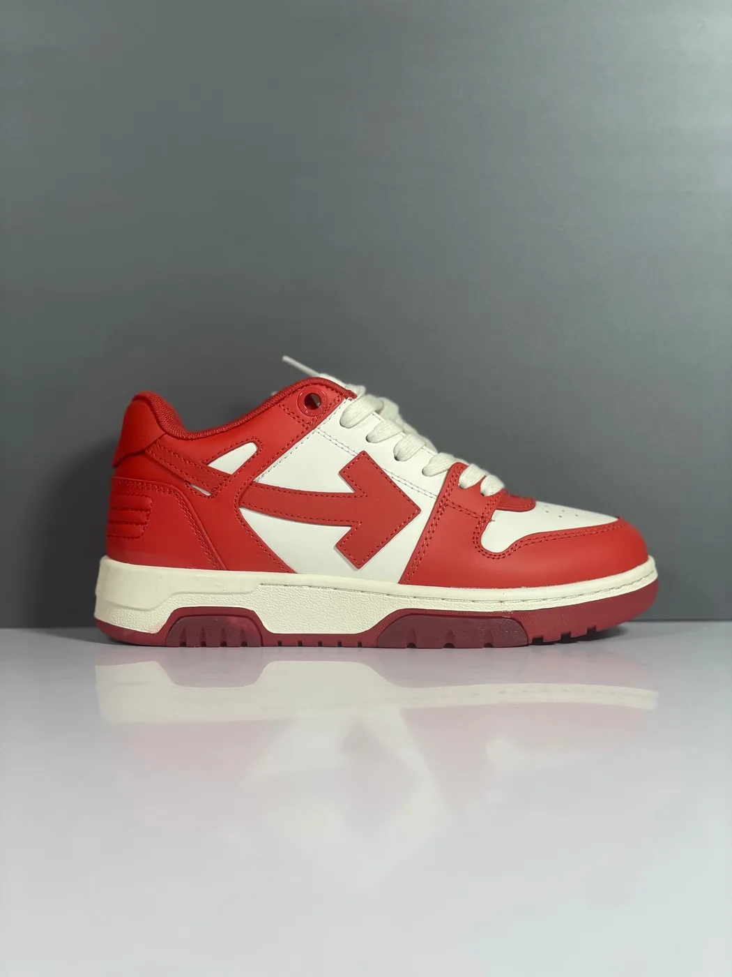 Off White Rojo Blanco