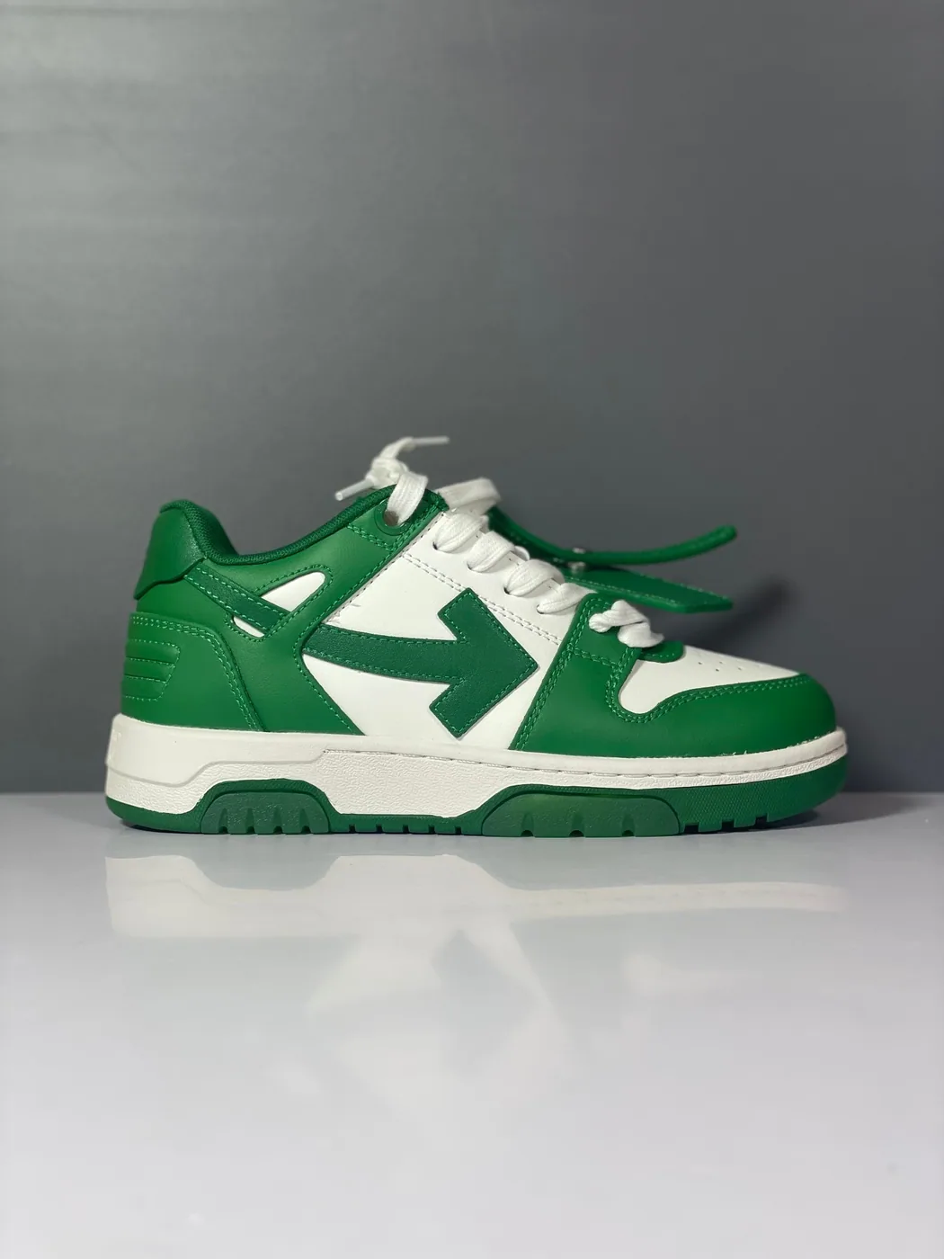 Off White Verde