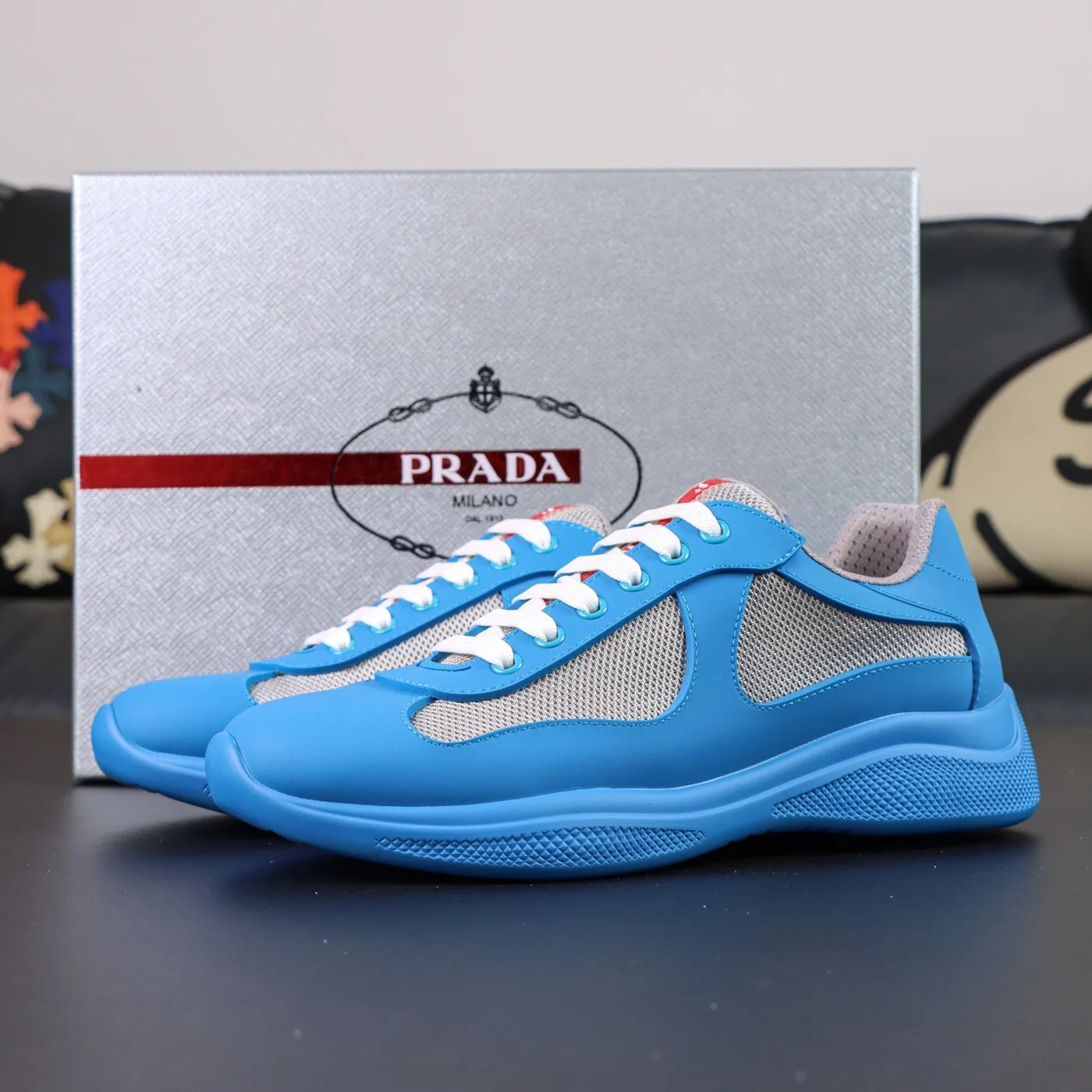 Prada Gamuza Azul