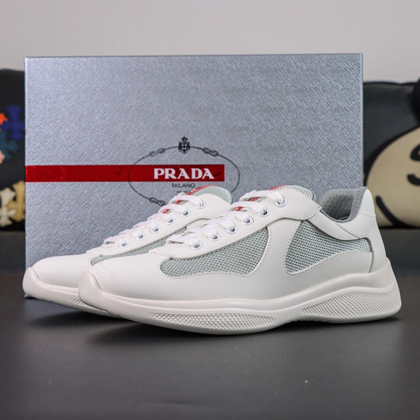 Prada Gamuza Blanco Gris